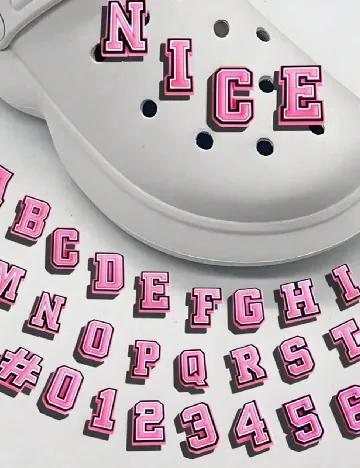 Set pinuri pentru crocs SHEIN, roz