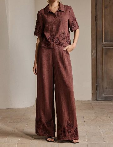 Compleu Anewsta, maro