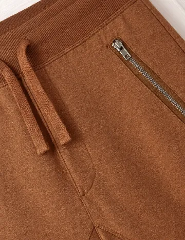 Pantaloni Bershka, maro