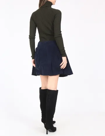 Fusta Zara, bleumarin