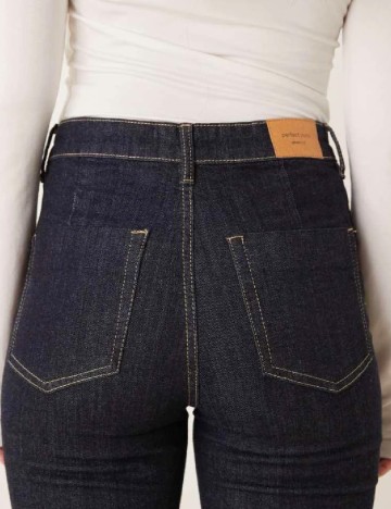 Blugi Ginatricot, bleumarin