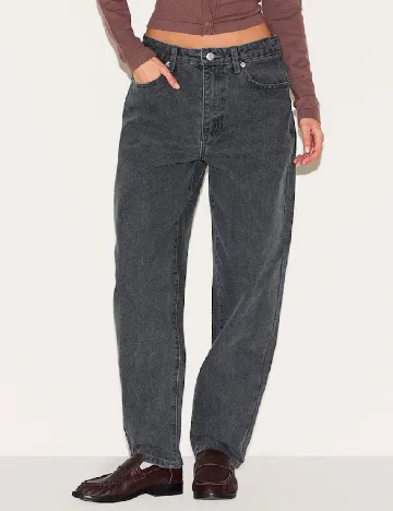 Blugi PrettyLittleThing, gri