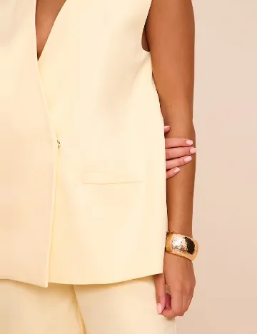 Vesta PrettyLittleThing, galben