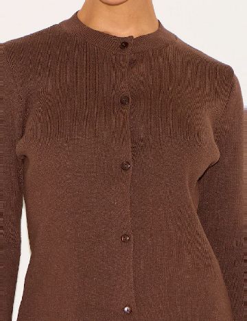 Cardigan PrettyLittleThing, maro