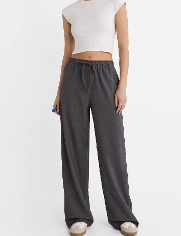 Pantaloni Stradivarius, gri