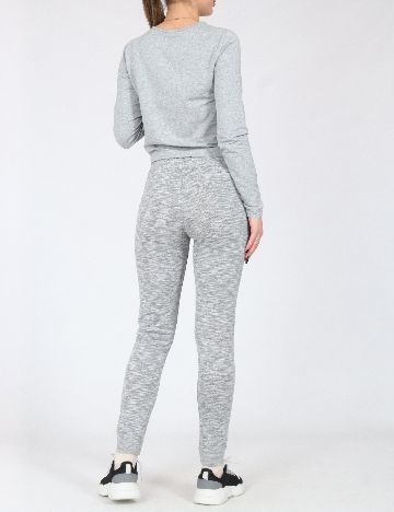 Pantaloni Bershka, gri deschis