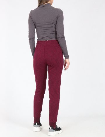 Pantaloni Bershka, visiniu