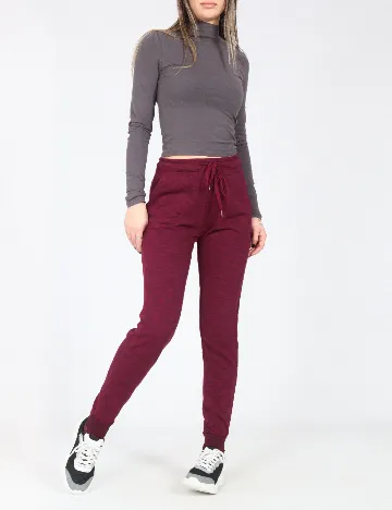 Pantaloni Bershka, visiniu