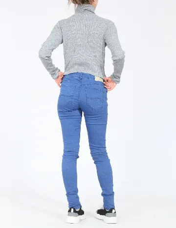 Blugi Bershka, albastru