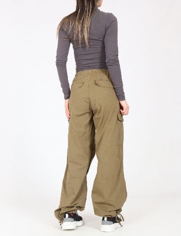 Pantaloni Pull&Bear, verde