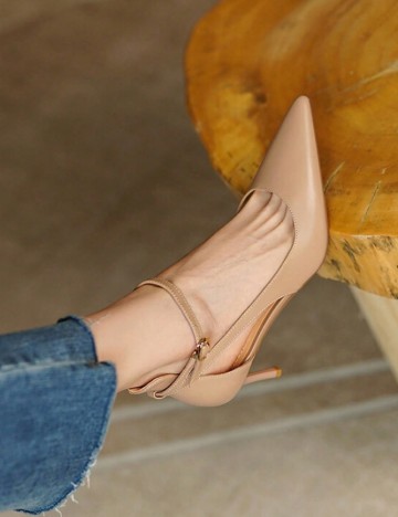 Pantofi SHEIN, maro