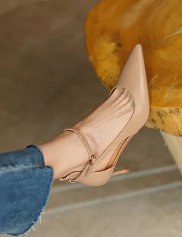 Pantofi SHEIN, maro