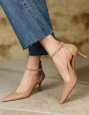 Pantofi SHEIN, maro