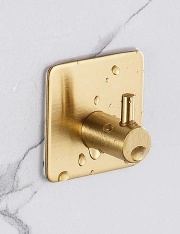 Cuier de perete SHEIN, auriu