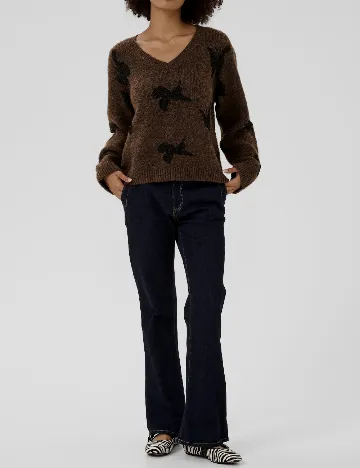 Pulover Culture, maro