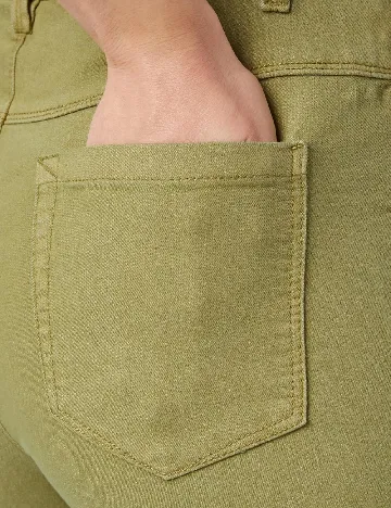 Pantaloni Kaffe, verde