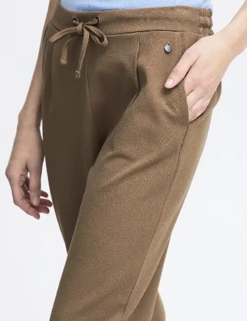 Pantaloni Fransa, maro