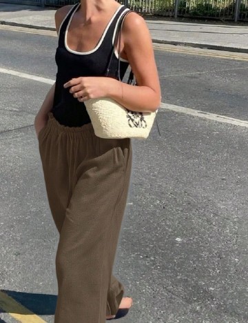 Pantaloni SHEIN, maro