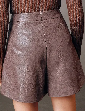 Pantaloni scurti Anewsta, roz pudra