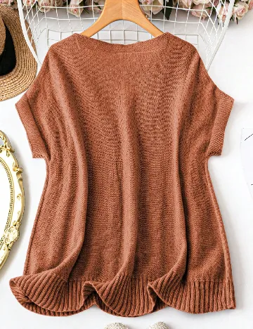 Vesta SHEIN CURVE, maro