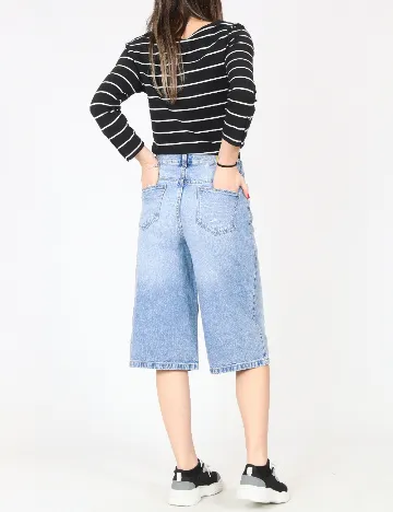 Pantaloni trei sferturi C&A, albastru