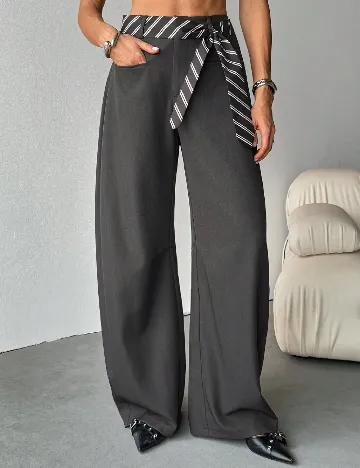 Pantaloni SHEIN, gri inchis