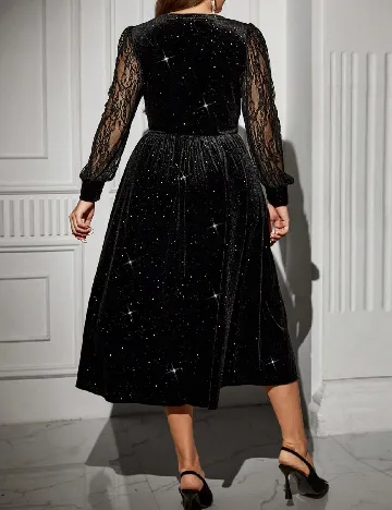 Rochie medie Emery Rose Curve, negru