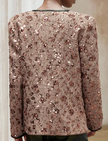 Jacheta Aveloria, maro