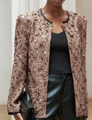 Jacheta Aveloria, maro