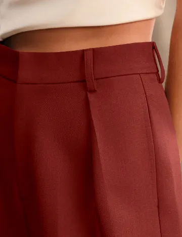 Pantaloni Anewsta, visiniu