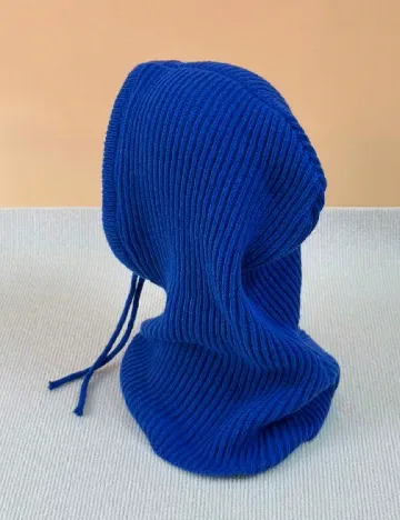 Caciula SHEIN, albastru