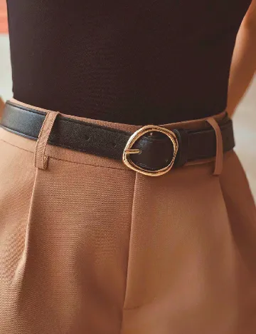 Pantaloni scurti MOTF, maro