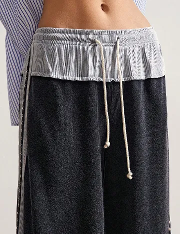 Pantaloni SHEIN, gri