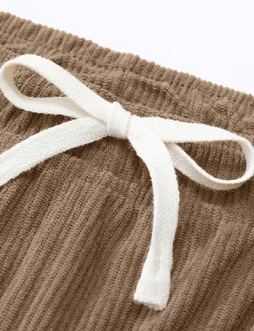 Pantaloni SHEIN Plus Size Men, maro deschis