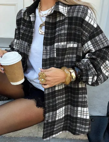 Jacheta Dazy, alb/negru