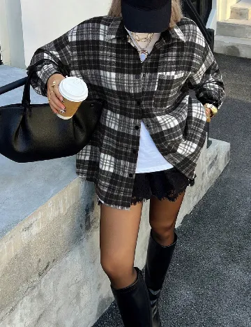 Jacheta Dazy, alb/negru