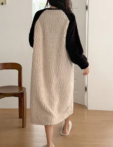 Rochie de noapte SHEIN, crem