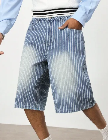 Pantaloni scurti Romwe, albastru