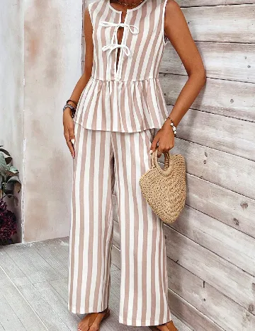 Compleu SHEIN, crem/alb