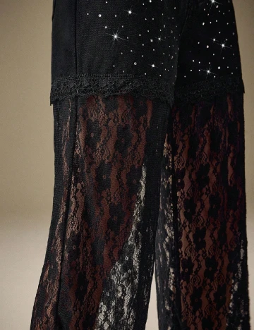 Pantaloni SHEIN, negru