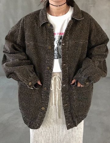 Jacheta Friful, maro