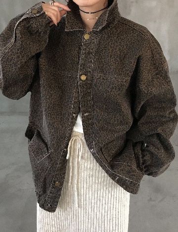 Jacheta Friful, maro