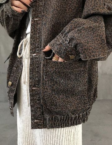 Jacheta Friful, maro