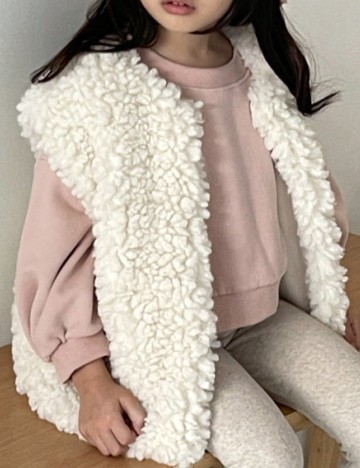 Vesta Shein Kids, alb