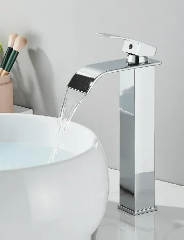 Baterie chiuveta SHEIN, argintiu