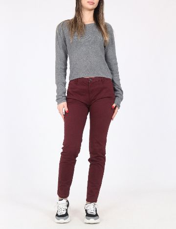 Pantaloni Pull&Bear, visiniu