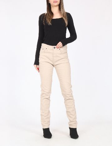 Pantaloni Bershka, maro deschis