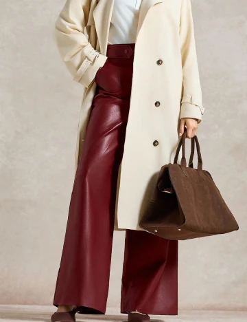 Pantaloni SHEIN, visiniu