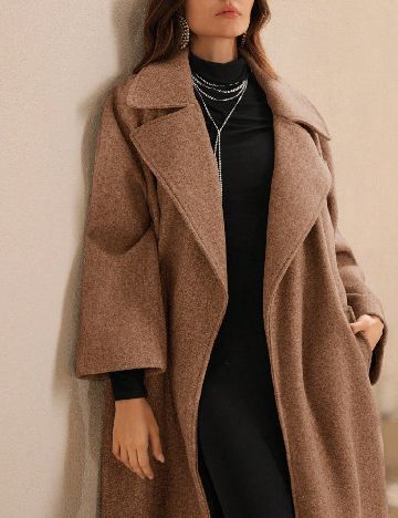 Palton Anewsta, maro