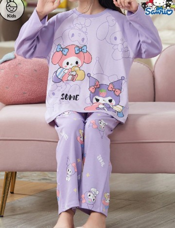 Pijama Shein Kids, mov